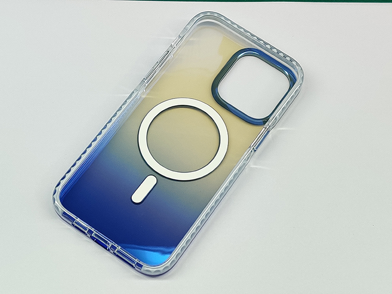 IPHONE14,15